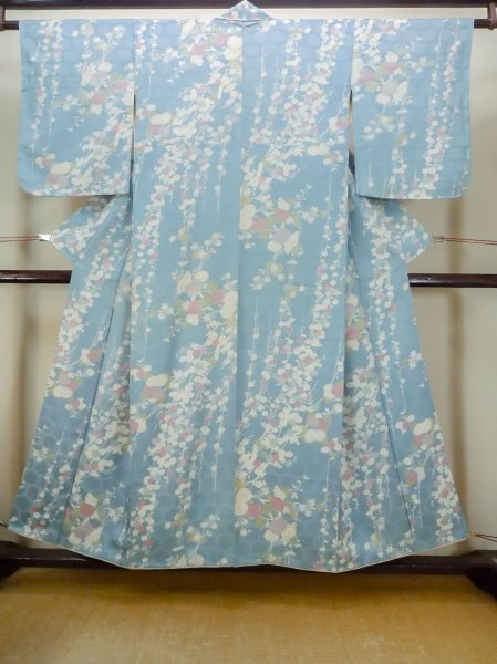 画像1: M1228U  女性用 小紋  シルク（正絹）  淡い 水色, 菊 【中古】 【USED】 【リサイクル】 ★★☆☆☆ (1)